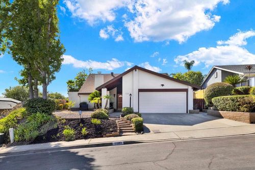 11353 Calenda Rd, San Diego, CA, 92127-1355 | Card Image