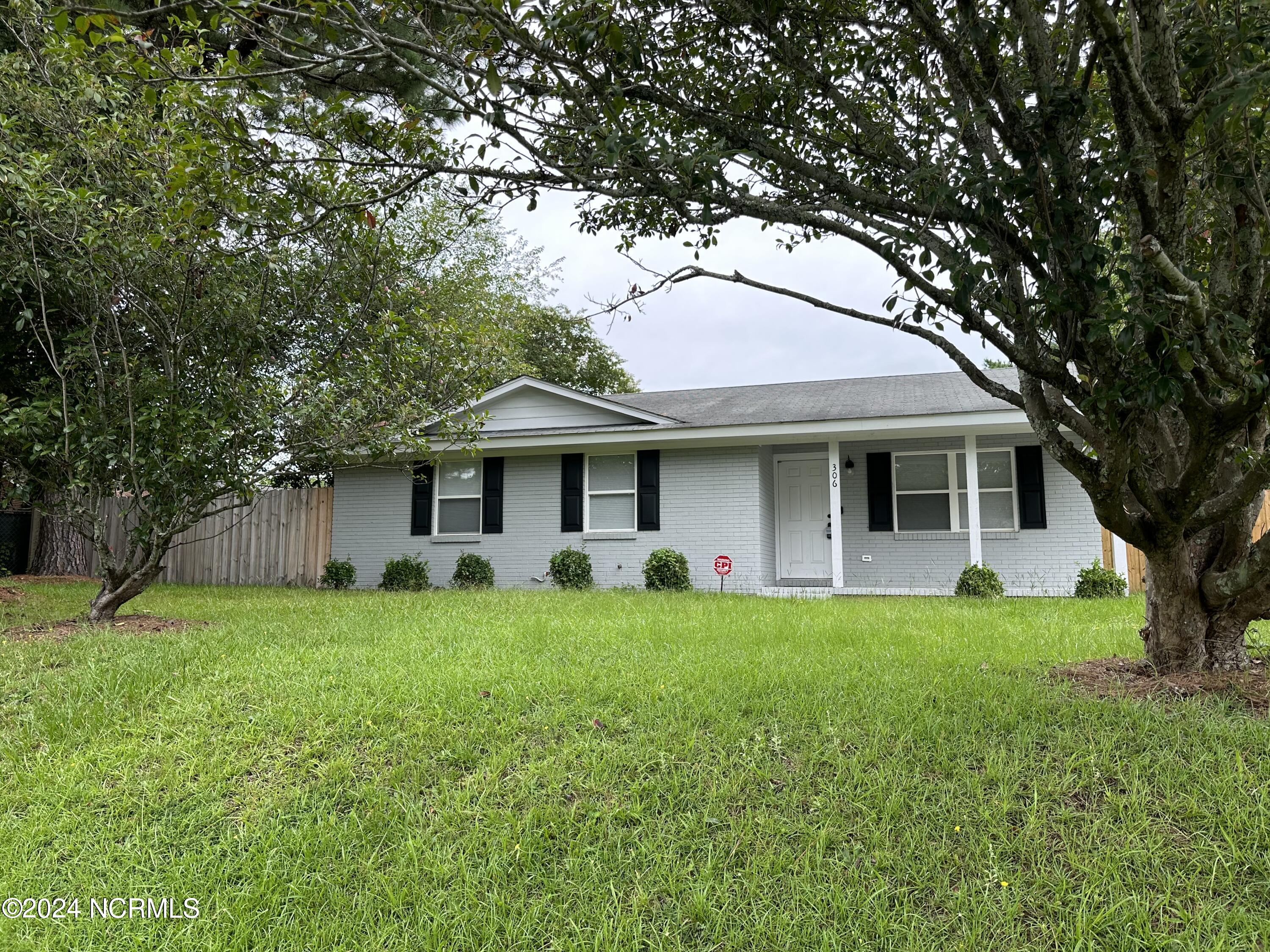 Cardiff Rd, Castle Hayne, NC 28429