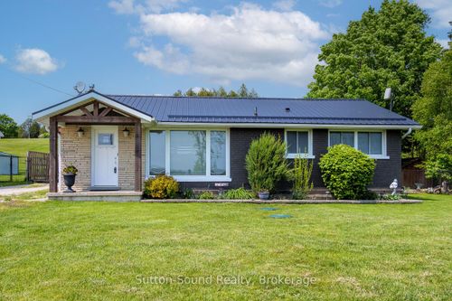 202093 21 Highway, Georgian Bluffs, ON, N4K5N7 | Card Image