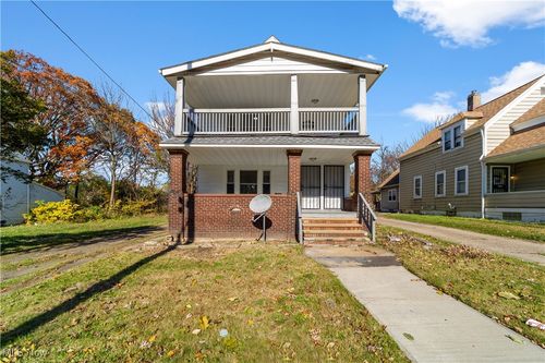 9711 Aetna Rd, Cleveland, OH, 44105-2251 | Card Image