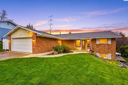 930 Sw Fountain St, Pullman, WA, 99163 | Card Image