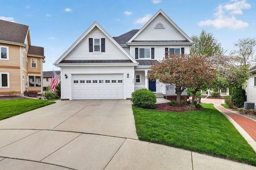 1500 Kentlands Court, WAUNAKEE, WI, 53597 | Card Image