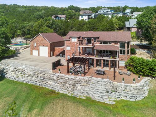 138 Long Shore Dr, Blue Eye, MO, 65611-5647 | Card Image