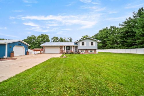 63954 County Road 15, Goshen, IN, 46526-8794 | Card Image