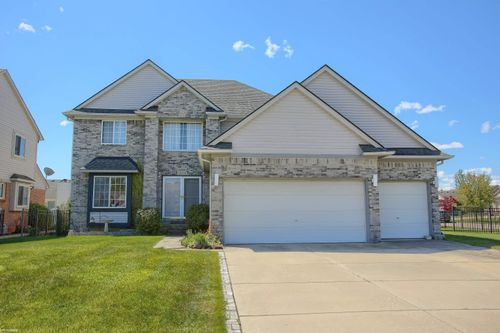 32036 Holly Dr, Chesterfield, MI, 48047-4578 | Card Image