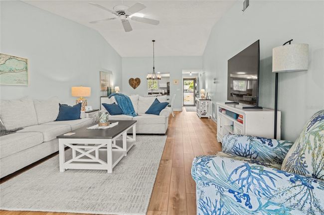 6218 - 6218 29 Th Ave W, Condo with 2 bedrooms, 2 bathrooms and null parking in BRADENTON FL | Image 12