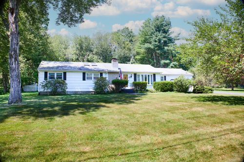 30 Chalon Rd, Trumbull, CT, 06611-3206 | Card Image