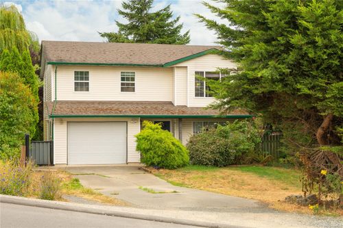 640 Railway Ave, Nanaimo, BC, V9R4K9 | Card Image