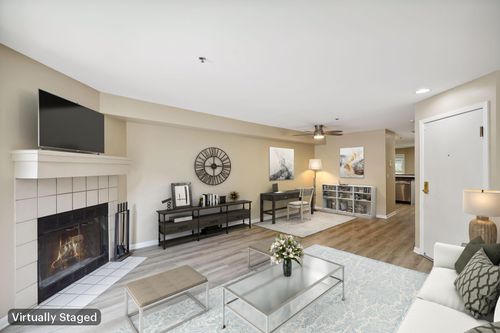 906 Lincoln Ave, Minneapolis, MN, 55403-3049 | Card Image