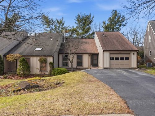 b-2590 Grouse Ridge #B, Franklin Park, PA, 15090 | Card Image