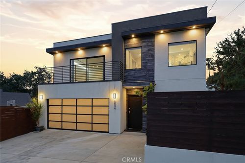 2434 Prospect Ave, Montrose, CA, 91020-1127 | Card Image