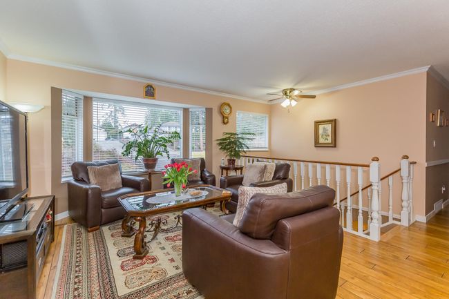 9013 Hammond Street, House other with 4 bedrooms, 3 bathrooms and 8 parking in Mission BC | Image 6
