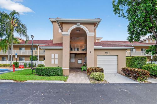 apt-201-5951 Regal Glen Dr, Boynton Beach, FL, 33437-5629 | Card Image