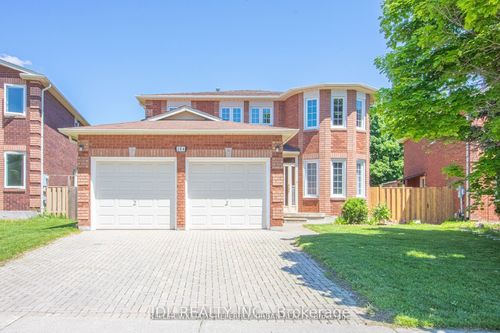 104 Bernard Ave, Richmond Hill, ON, L4C9Z5 | Card Image