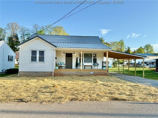 307 2 Nd Ave, House other with 2 bedrooms, 2 bathrooms and null parking in Ripley WV | Image 22