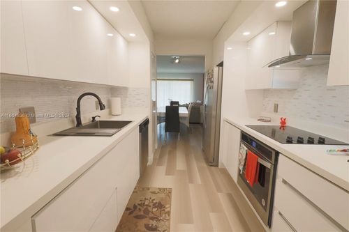 apt-106d-12750 Sw 15th St, Pembroke Pines, FL, 33027-2158 | Card Image