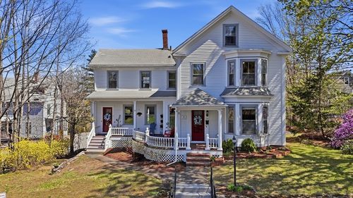 26 Walnut St, Maynard, MA, 01754-1761 | Card Image