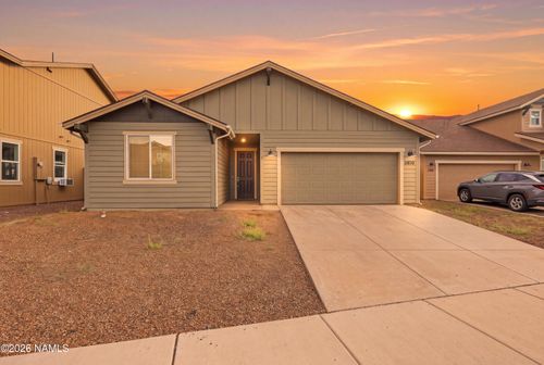 11820 Pegasus Rd, Bellemont, AZ, 86015-1019 | Card Image