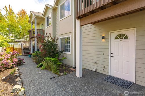 apt-101-3374 Southbend Pl, Bellingham, WA, 98226-5696 | Card Image
