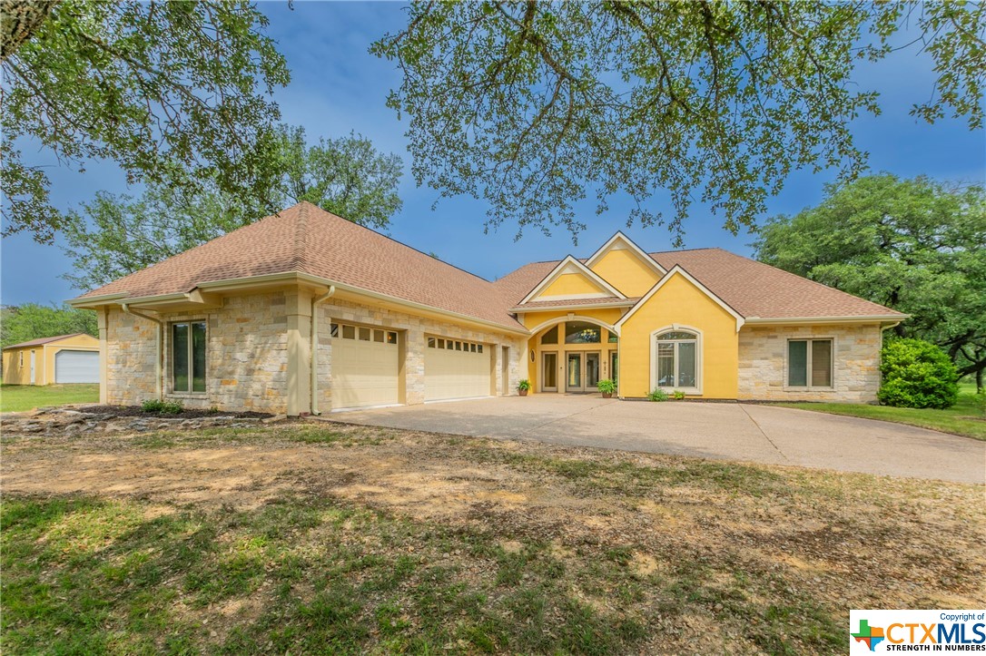 Rocking H Rd, Salado, TX 76571