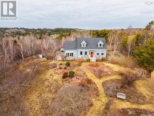 400 Maders Cove Rd, Mahone Bay, NS, B0J2E0 | Card Image