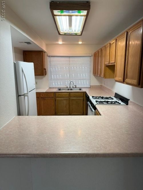 4264 White Sands Ave, Las Vegas, NV, 89121-4805 | Card Image