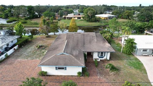 3016 Tanglewood Dr, SARASOTA, FL, 34239-5628 | Card Image