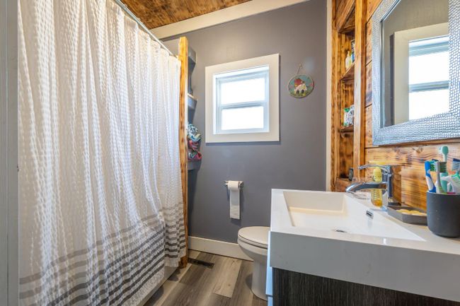 305 Railway Street, Home with 2 bedrooms, 1 bathrooms and 3 parking in Paradise Hill SK | Image 10