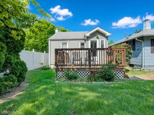 105 Lower Rd, Linden, NJ, 07036-6508 | Card Image