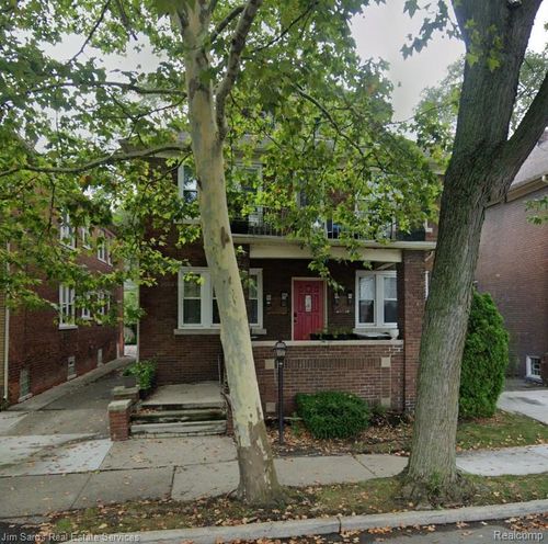 837 Beaconsfield 1s, Grosse Pointe Park, MI, 48230 | Card Image