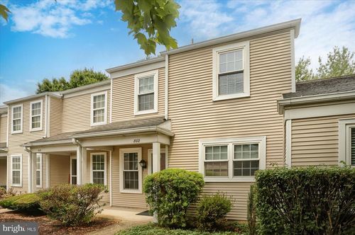 802 Cambridge Ct, PALMYRA, PA, 17078-9369 | Card Image