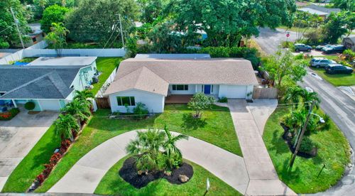 140 Se 28th Court, Boynton Beach, FL, 33435 | Card Image