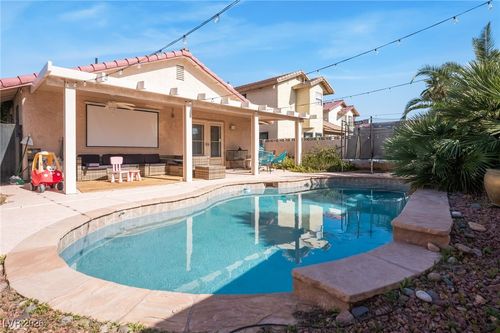 6669 Pleasant Plains Way, Las Vegas, NV, 89108-5317 | Card Image