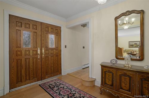62 Sprain Valley Rd, Scarsdale, NY, 10583-3106 | Card Image