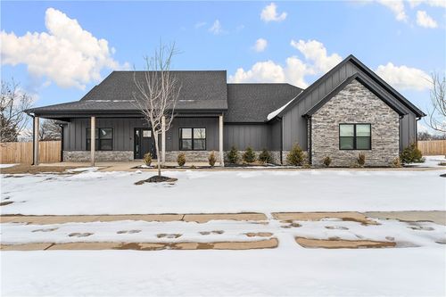 1900 Strong Ave, Pea Ridge, AR, 72751-3225 | Card Image