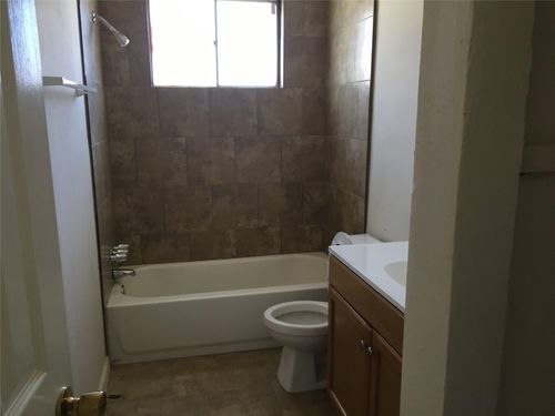 10811 Sagecrest Ln, Houston, TX, 77089-3801 | Card Image