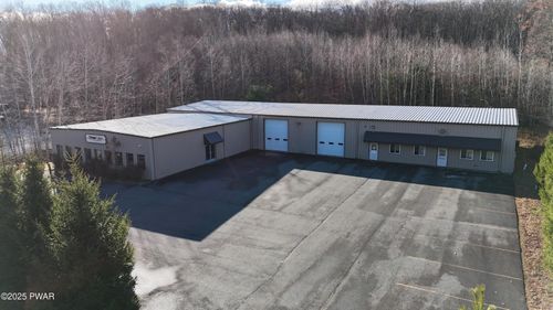 1285 Purdytown Tpke, Lakeville, PA, 18438-6793 | Card Image