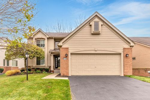 37-17200 Lake View Cir, Northville, MI, 48168-9478 | Card Image