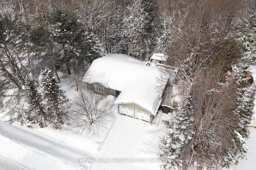 33 Meadow Heights Dr, Bracebridge, ON, P1L1A2 | Card Image