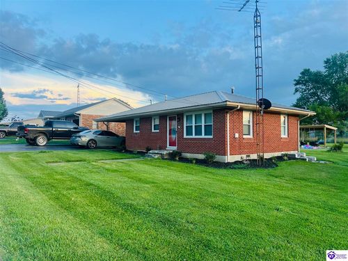 200 Tabernacle Rd, Greensburg, KY, 42743-8900 | Card Image