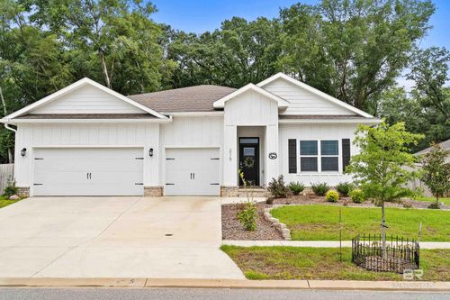 215 Bronze St, Fairhope, AL, 36532-0032 | Card Image