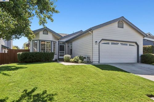 974 Clinton Pl, Pleasanton, CA, 94566-7500 | Card Image