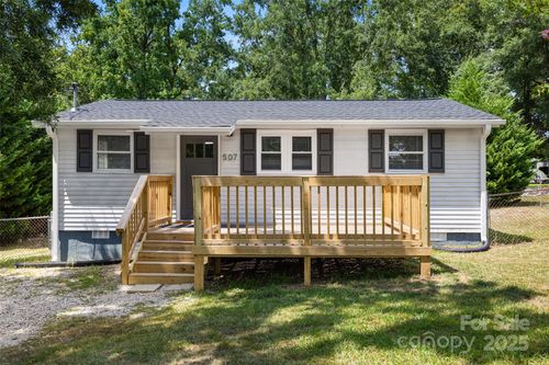 507 Flat Rock St, Clover, SC, 29710-1545 | Card Image