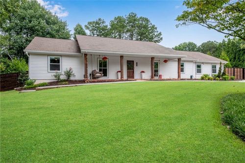 195 Thistlewood Ln, Roswell, GA, 30075-2343 | Card Image