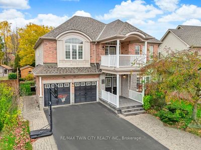 182 Doon Mills Dr, House other with 4 bedrooms, 5 bathrooms and 4 parking in Kitchener ON | Image 1