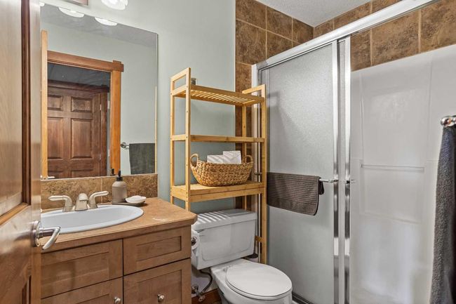 301 - 170 Crossbow Pl, Condo with 2 bedrooms, 2 bathrooms and 2 parking in Canmore AB | Image 26