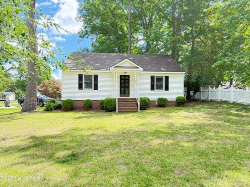 209 Oak Forest Dr, Rocky Mount, NC, 27803-9147 | Card Image