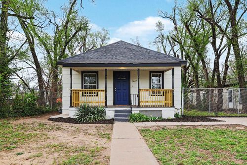 1242 N Ohio Ave, Wichita, KS, 67214-2718 | Card Image