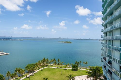apt-1717-1900 N Bayshore Dr, Miami, FL, 33132-3008 | Card Image