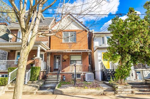 top-floor-171 Christie St, Toronto, ON, M6G3B3 | Card Image